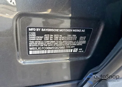 2021 BMW X1 Sdrive28I z USA, uszkodzony, nr VIN WBXJG7C08M5S62980